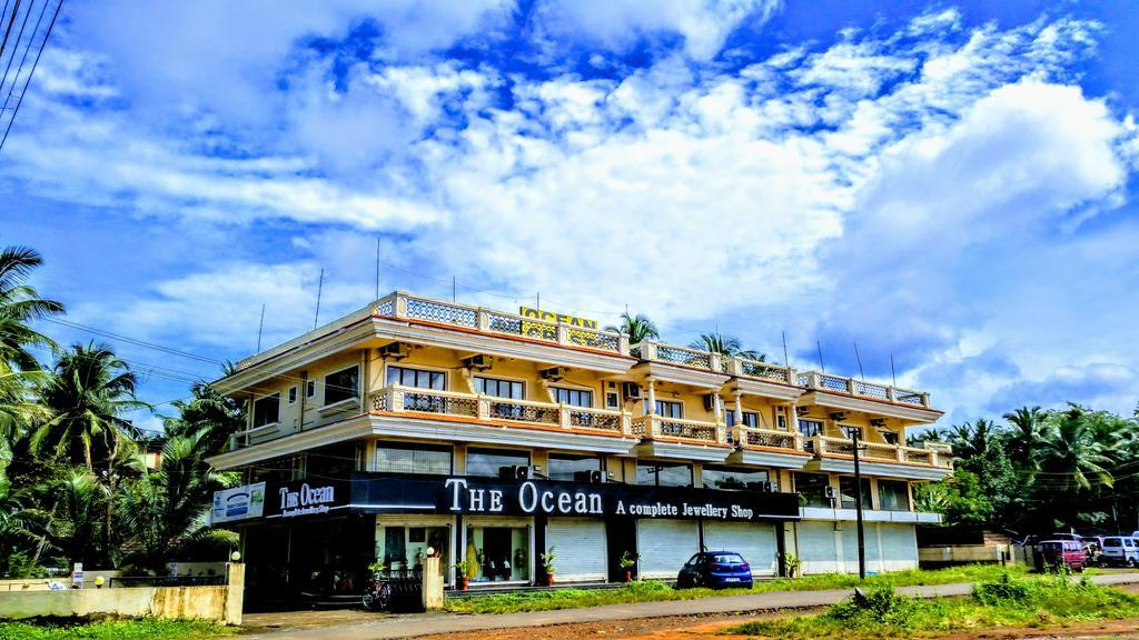 קולבה Ocean Crest Hotel מראה חיצוני תמונה